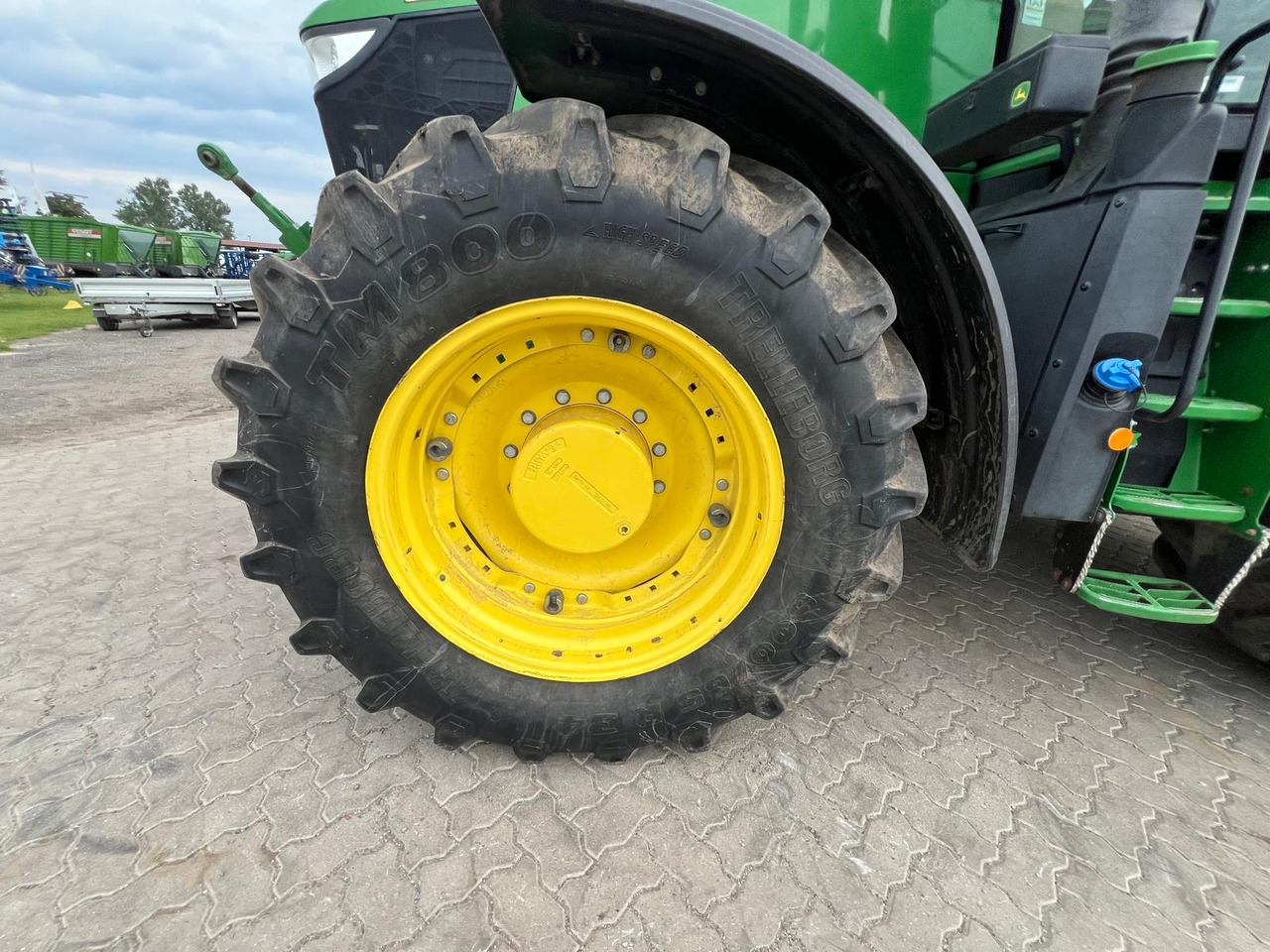 John Deere 7310 R - Traktor: gambar 4 John Deere 7310 R - Traktor: gambar 4
