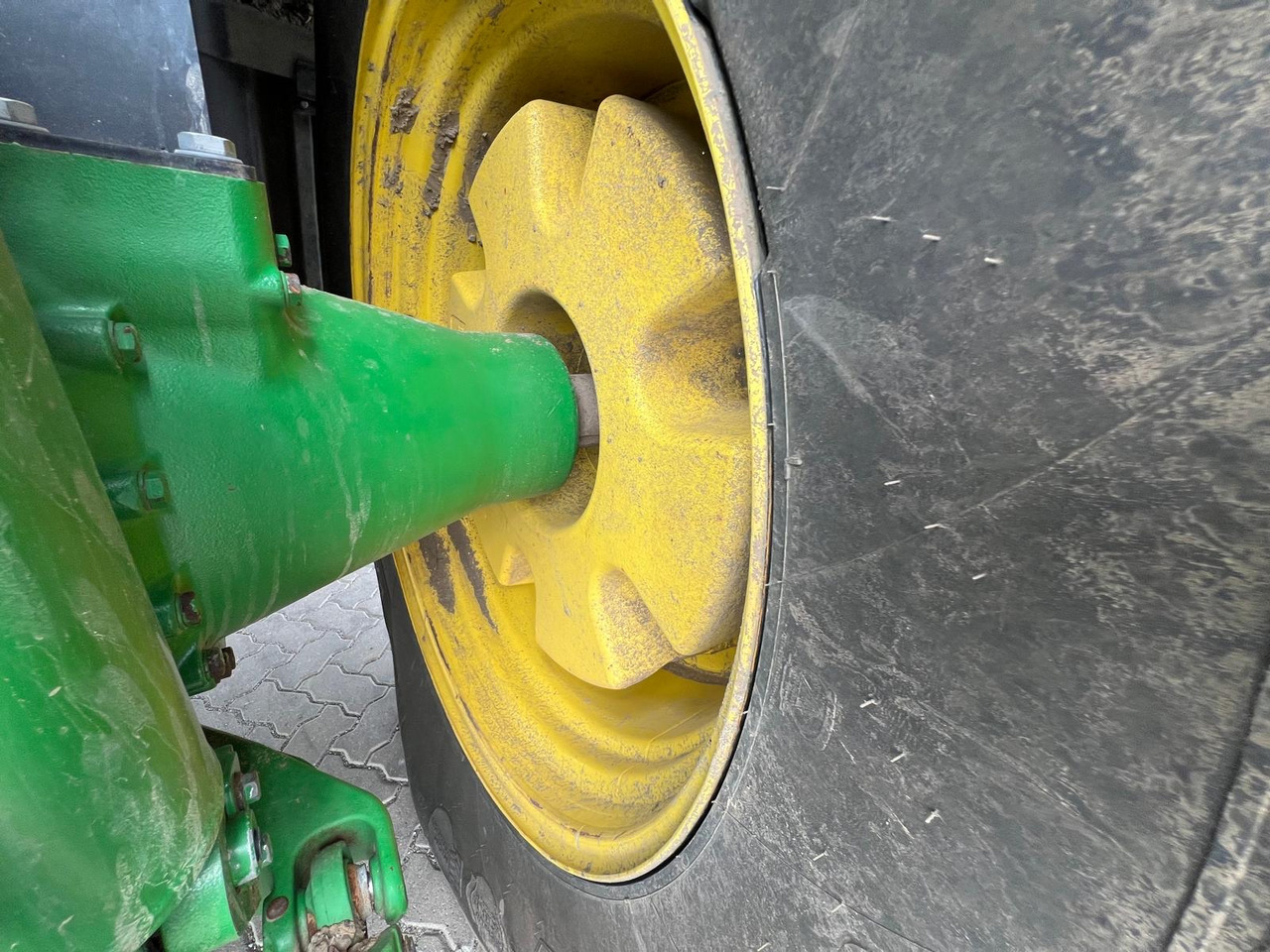 John Deere 7310 R - Traktor: gambar 3 John Deere 7310 R - Traktor: gambar 3