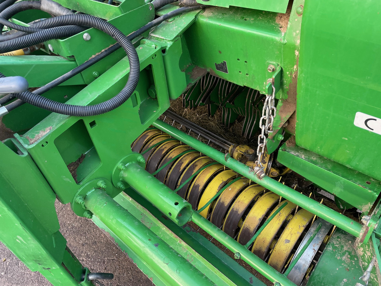 John Deere 864 Rundballenpresse - Peralatan untuk pembuatan jerami: gambar 2 John Deere 864 Rundballenpresse - Peralatan untuk pembuatan jerami: gambar 2