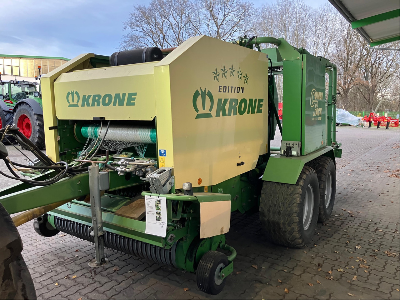 Krone CombiPack multicut 1500V - Peralatan untuk pembuatan jerami: gambar 1 Krone CombiPack multicut 1500V - Peralatan untuk pembuatan jerami: gambar 1
