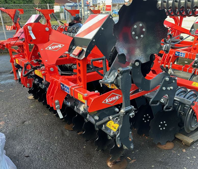 Kuhn OPTIMER L300 - Garu: gambar 1 Kuhn OPTIMER L300 - Garu: gambar 1