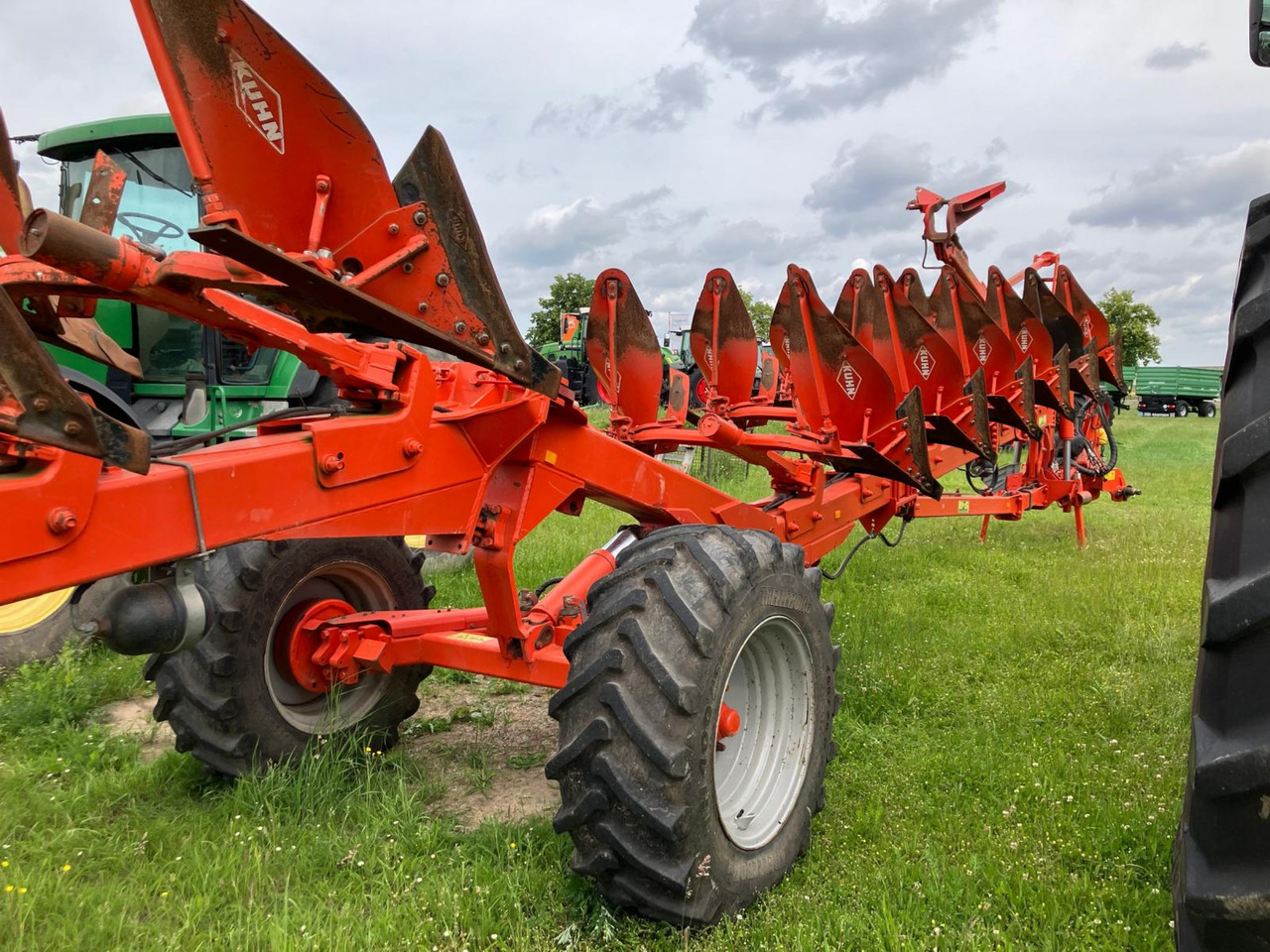 Kuhn Pflug Challenger Typ CHG10H64 - Bajak: gambar 4 Kuhn Pflug Challenger Typ CHG10H64 - Bajak: gambar 4