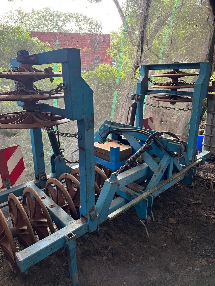 Lemken 400 - Rol pertanian: gambar 2 Lemken 400 - Rol pertanian: gambar 2