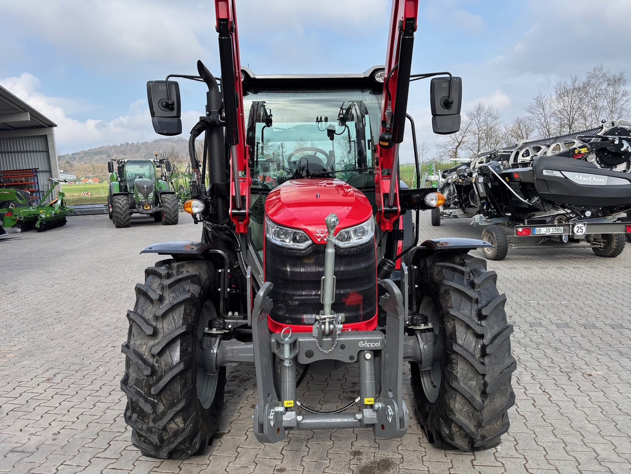 Massey Ferguson 4708 M Cab - Traktor: gambar 4 Massey Ferguson 4708 M Cab - Traktor: gambar 4