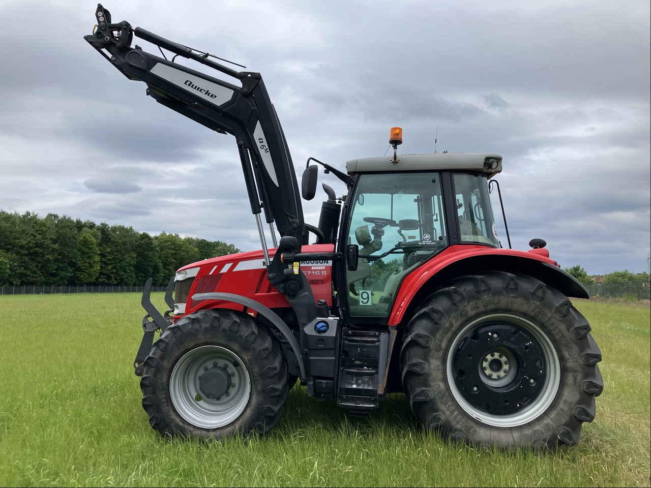 Massey Ferguson 6716 S Dyna 6 - Traktor: gambar 1 Massey Ferguson 6716 S Dyna 6 - Traktor: gambar 1