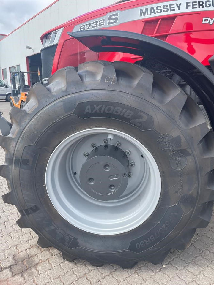 Massey Ferguson 8732 Dyna-VT EXCLUSIVE - Traktor: gambar 5 Massey Ferguson 8732 Dyna-VT EXCLUSIVE - Traktor: gambar 5