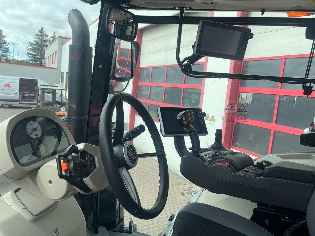 Massey Ferguson 8732 Dyna-VT EXCLUSIVE - Traktor: gambar 2 Massey Ferguson 8732 Dyna-VT EXCLUSIVE - Traktor: gambar 2