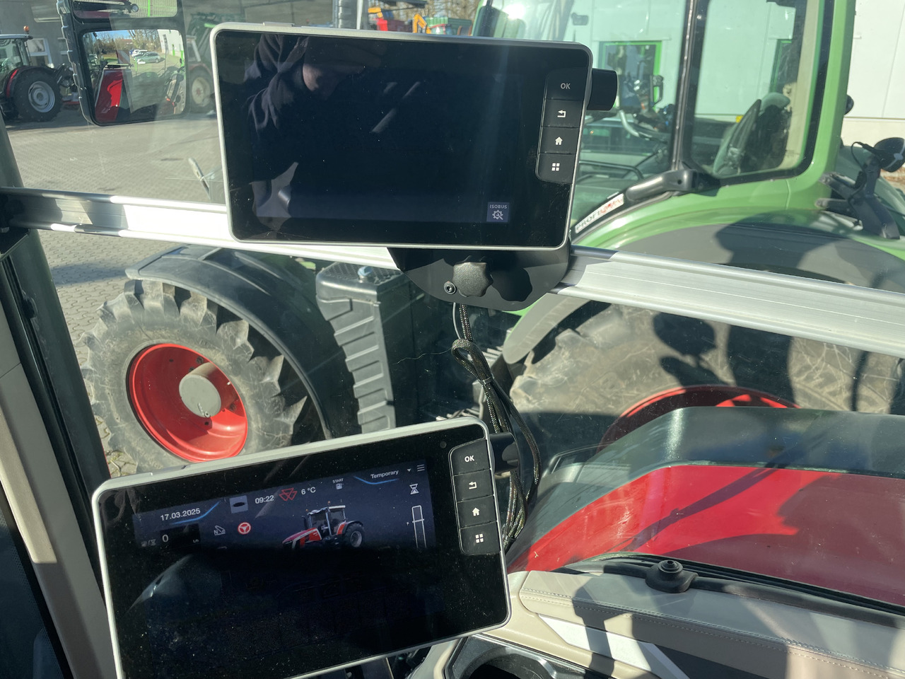 Massey Ferguson 8S.265 Dyna-VT EXCLUSIVE - Traktor: gambar 5 Massey Ferguson 8S.265 Dyna-VT EXCLUSIVE - Traktor: gambar 5