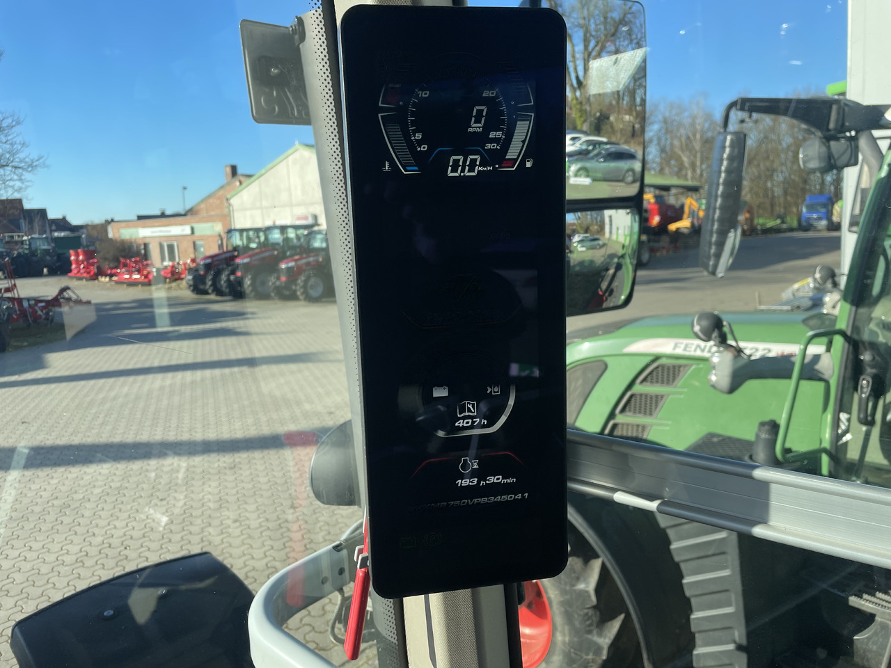 Massey Ferguson 8S.265 Dyna-VT EXCLUSIVE - Traktor: gambar 2 Massey Ferguson 8S.265 Dyna-VT EXCLUSIVE - Traktor: gambar 2