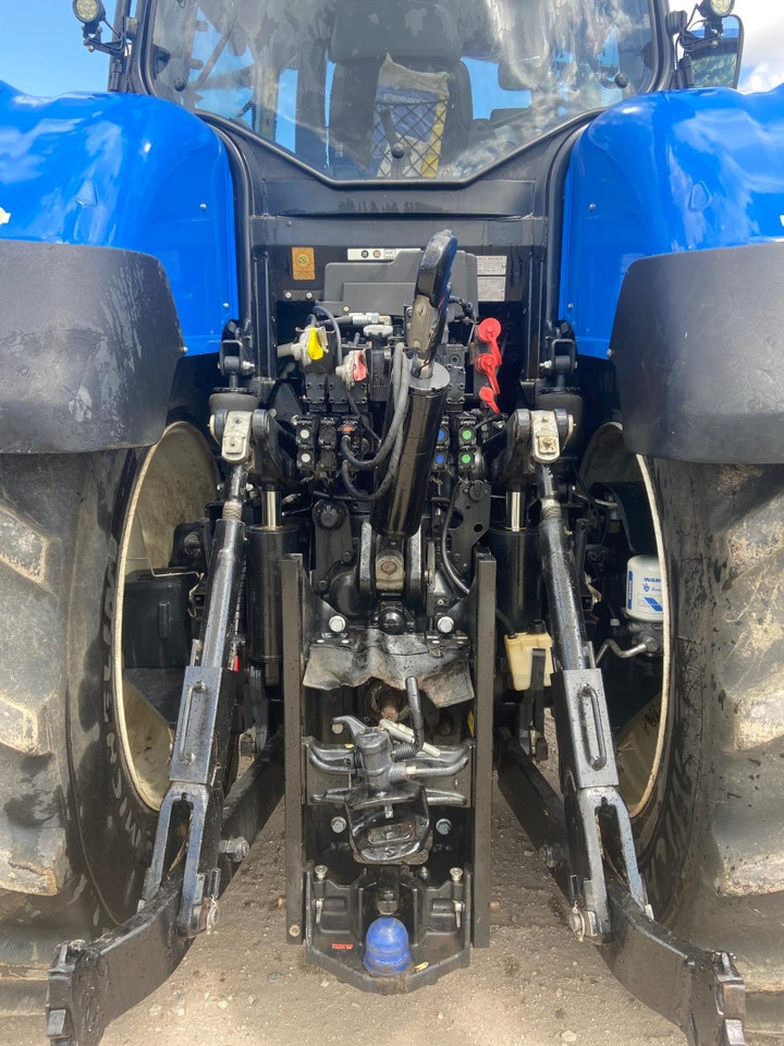New Holland T7.290 AutoCommand - Traktor: gambar 4 New Holland T7.290 AutoCommand - Traktor: gambar 4