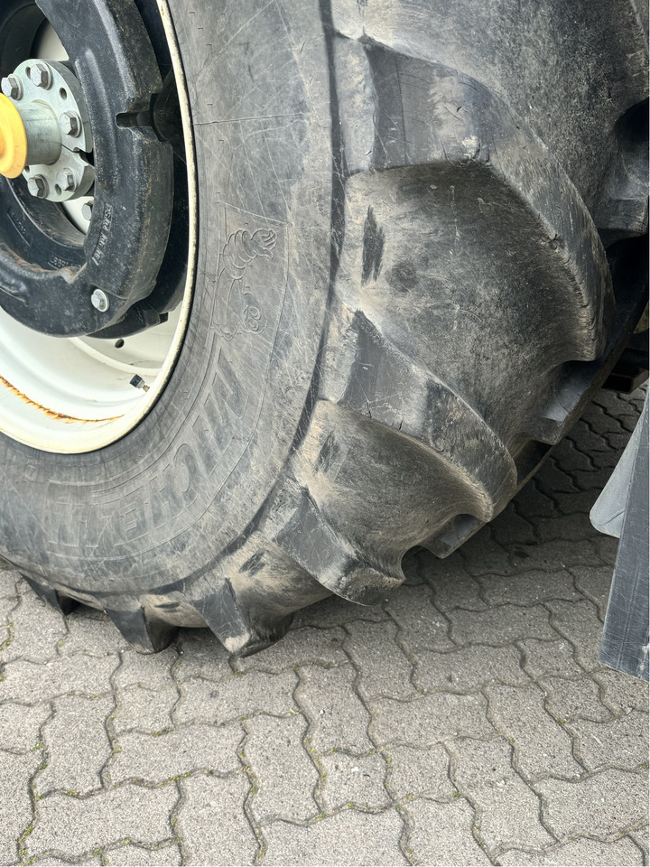 New Holland T7.315 - Traktor: gambar 2 New Holland T7.315 - Traktor: gambar 2