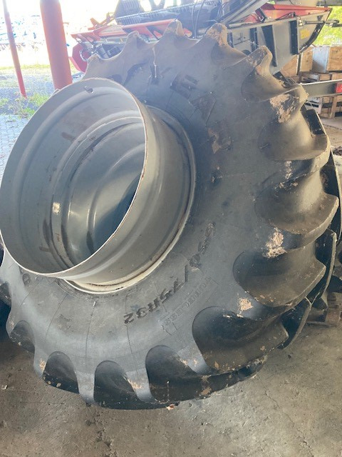 Petlas Doppelräder 650/75R32 f. Fendt - Ban: gambar 4 Petlas Doppelräder 650/75R32 f. Fendt - Ban: gambar 4