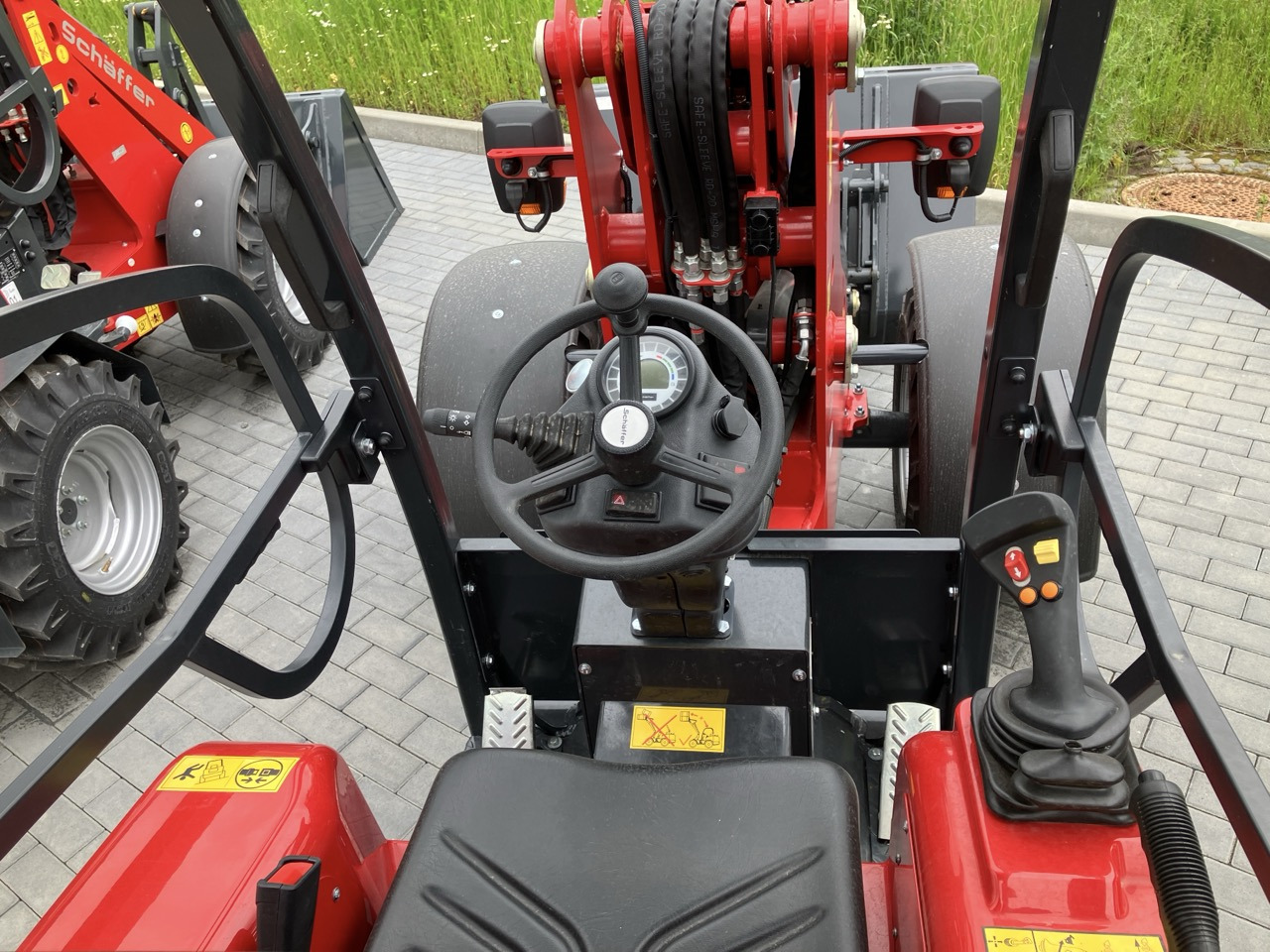 Schäffer Typ 2630T SLT - Loader konstruksi: gambar 3 Schäffer Typ 2630T SLT - Loader konstruksi: gambar 3