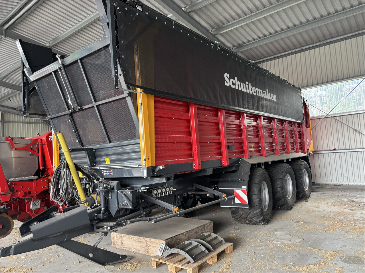 Schuitemaker Siwa 840 S - Trailer jungkit pertanian/ Tempat sampah: gambar 1 Schuitemaker Siwa 840 S - Trailer jungkit pertanian/ Tempat sampah: gambar 1