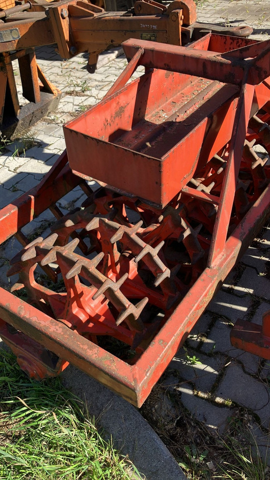 Tigges Packer - Rol pertanian: gambar 3 Tigges Packer - Rol pertanian: gambar 3