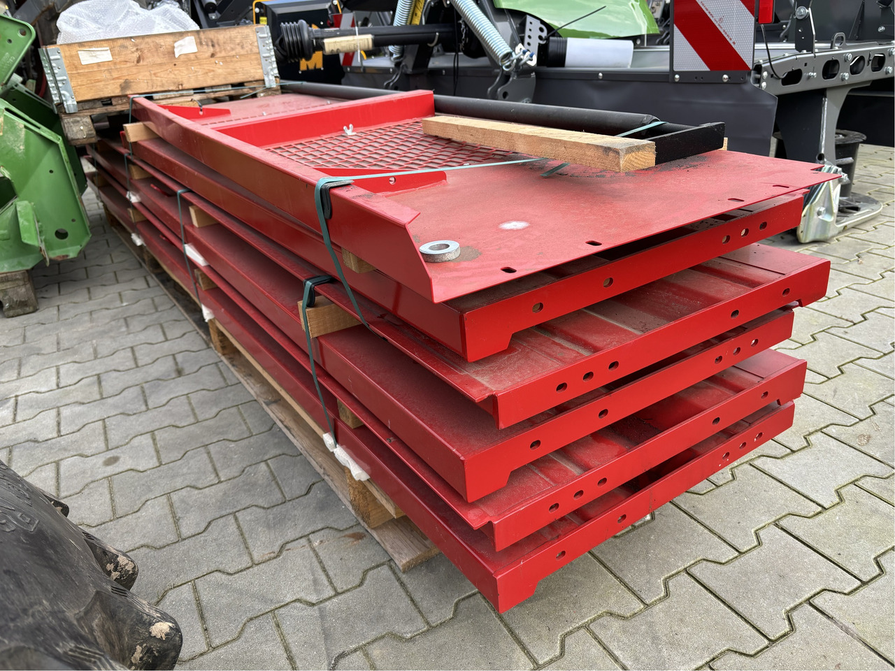 Krampe 60cm Aufsatz BigBody 750 - Trailer: gambar 2 Krampe 60cm Aufsatz BigBody 750 - Trailer: gambar 2