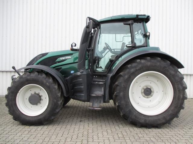 Valtra T194 Direct - Traktor: gambar 1 Valtra T194 Direct - Traktor: gambar 1