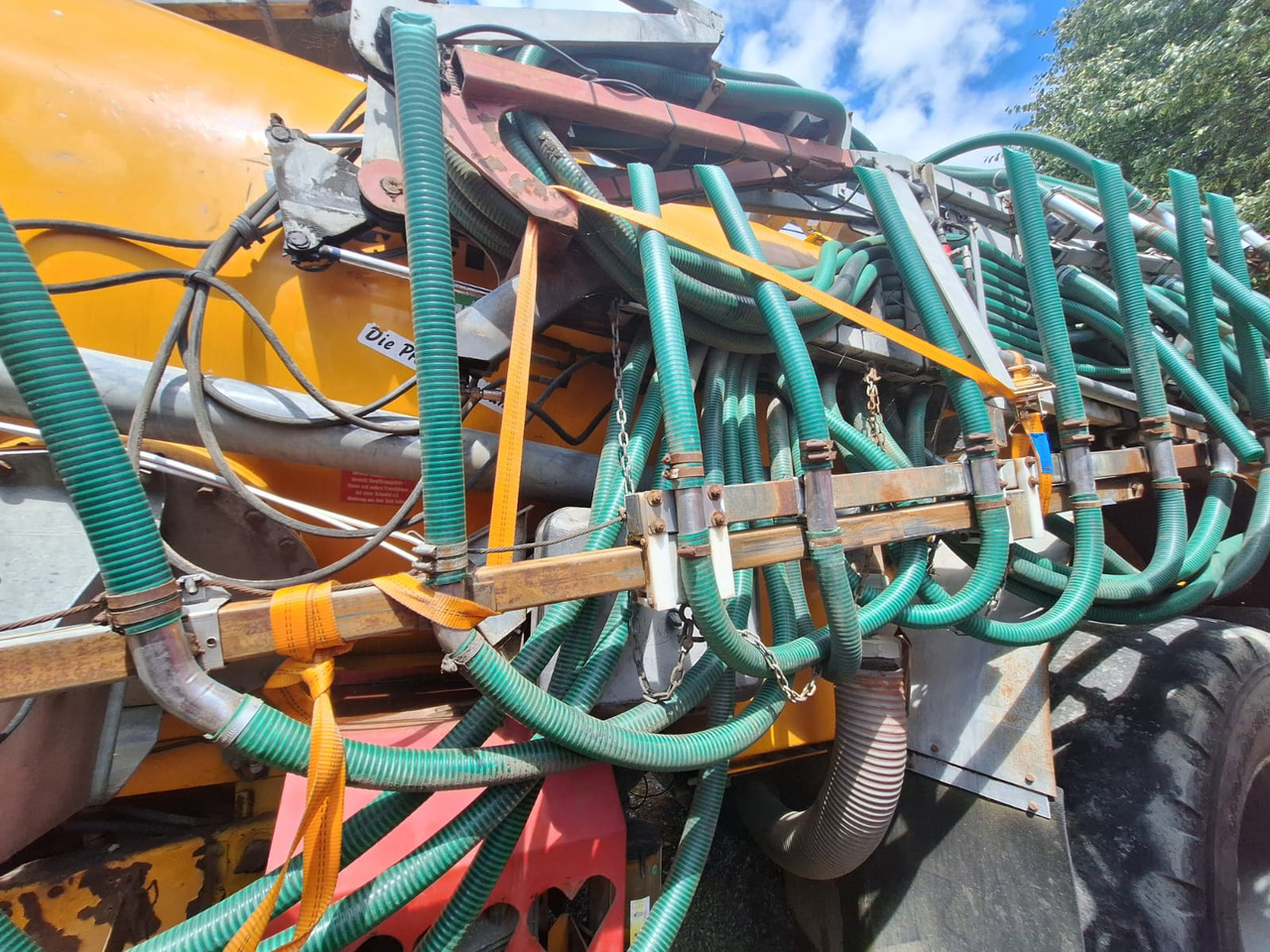 Veenhuis SP25000 - Peralatan pemupukan: gambar 4 Veenhuis SP25000 - Peralatan pemupukan: gambar 4