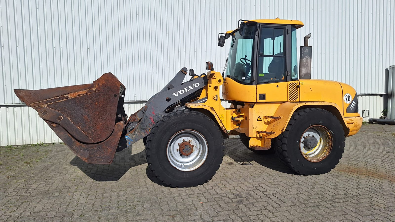 Volvo Radlader L 40 B TP - Loader konstruksi: gambar 1 Volvo Radlader L 40 B TP - Loader konstruksi: gambar 1