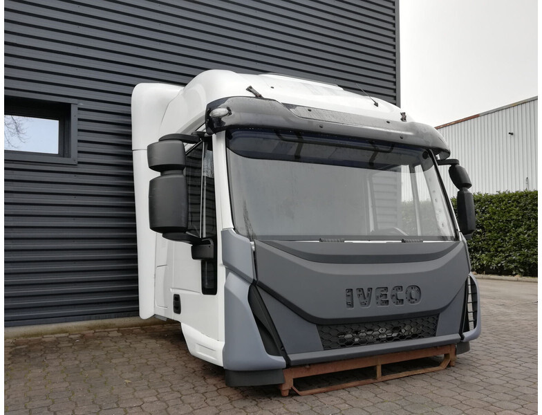Iveco EUROCARGO Euro 5, Euro 6 - Kabin dan interior untuk Truk: gambar 5 Iveco EUROCARGO Euro 5, Euro 6 - Kabin dan interior untuk Truk: gambar 5