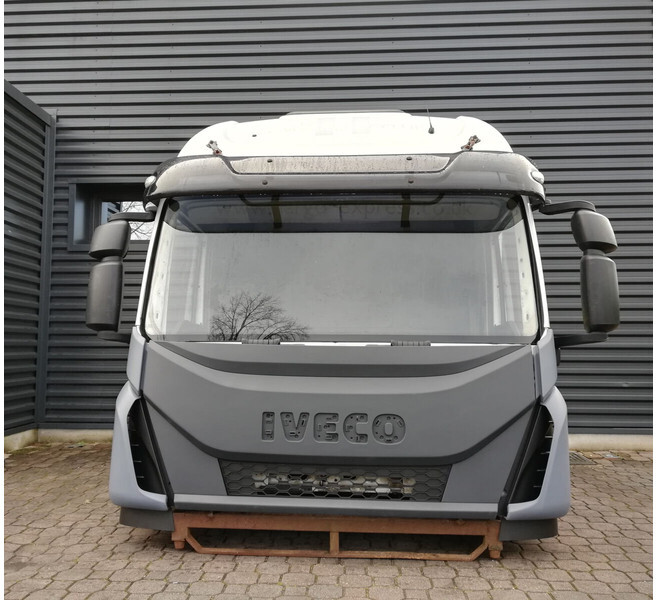 Iveco EUROCARGO Euro 6 - Kabin dan interior untuk Truk: gambar 1 Iveco EUROCARGO Euro 6 - Kabin dan interior untuk Truk: gambar 1