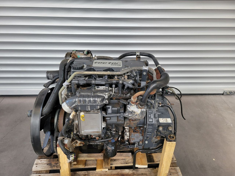 Iveco EUROCARGO TECTOR 4 F4AE3481 EURO 5 - Mesin untuk Truk: gambar 1 Iveco EUROCARGO TECTOR 4 F4AE3481 EURO 5 - Mesin untuk Truk: gambar 1
