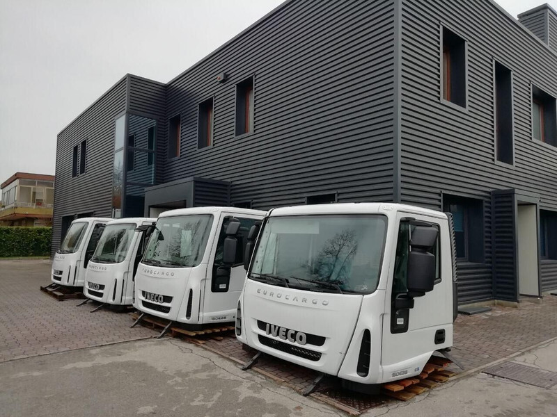Iveco Eurocargo Euro 5 - Kabin dan interior untuk Truk: gambar 1 Iveco Eurocargo Euro 5 - Kabin dan interior untuk Truk: gambar 1
