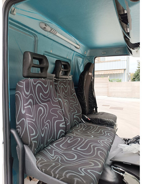 Iveco Eurocargo Euro 6 - Kabin dan interior untuk Truk: gambar 5 Iveco Eurocargo Euro 6 - Kabin dan interior untuk Truk: gambar 5