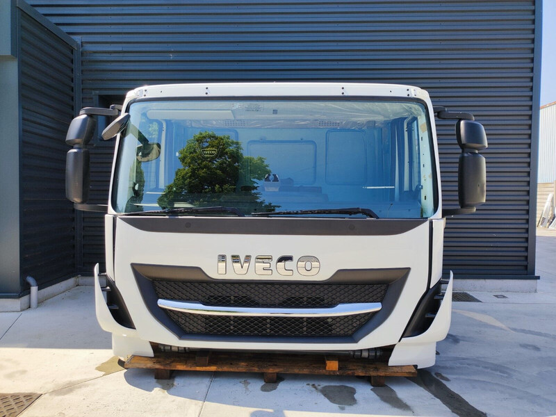 Iveco STRALIS HI STREET - TRAKKER Euro 6 - Kabin dan interior untuk Truk: gambar 3 Iveco STRALIS HI STREET - TRAKKER Euro 6 - Kabin dan interior untuk Truk: gambar 3