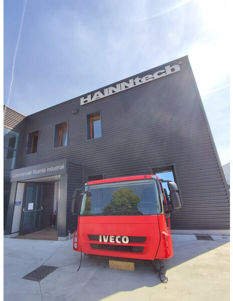 Iveco Stralis AD, Trakker DAY CAB - Kabin dan interior untuk Truk: gambar 1 Iveco Stralis AD, Trakker DAY CAB - Kabin dan interior untuk Truk: gambar 1
