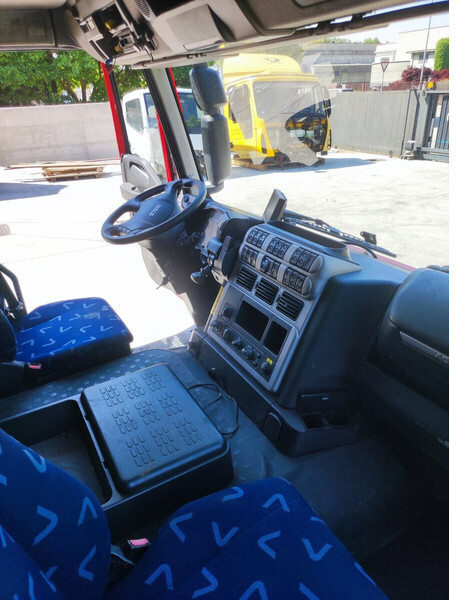 Iveco Stralis AD, Trakker DAY CAB - Kabin dan interior untuk Truk: gambar 3 Iveco Stralis AD, Trakker DAY CAB - Kabin dan interior untuk Truk: gambar 3