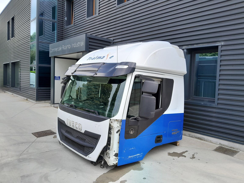 Iveco Stralis AT HI-ROAD - Kabin dan interior untuk Truk: gambar 3 Iveco Stralis AT HI-ROAD - Kabin dan interior untuk Truk: gambar 3