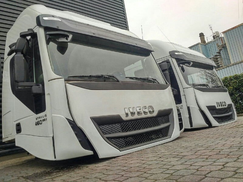Iveco Stralis HI-WAY Euro 6 - Kabin dan interior untuk Truk: gambar 3 Iveco Stralis HI-WAY Euro 6 - Kabin dan interior untuk Truk: gambar 3