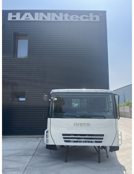 Iveco Stralis - Trakker - Kabin dan interior untuk Truk: gambar 2 Iveco Stralis - Trakker - Kabin dan interior untuk Truk: gambar 2