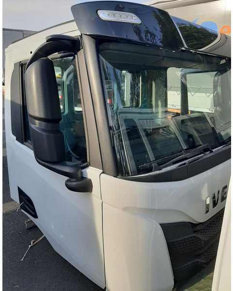 Kabin dan interior untuk Truk Iveco T-Way / X-Way / S-Way (day cab): gambar 6