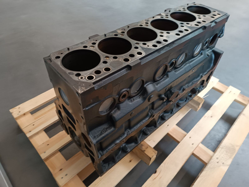 MAN TGM, TGL - Crankcases untuk Truk: gambar 2 MAN TGM, TGL - Crankcases untuk Truk: gambar 2