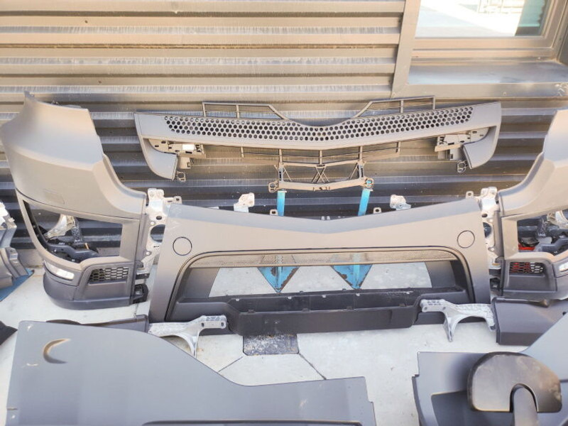 Mercedes-Benz ACTROS AROCS ANTOS MP4 EURO 5 EURO 6 - Bumper untuk Truk: gambar 4 Mercedes-Benz ACTROS AROCS ANTOS MP4 EURO 5 EURO 6 - Bumper untuk Truk: gambar 4