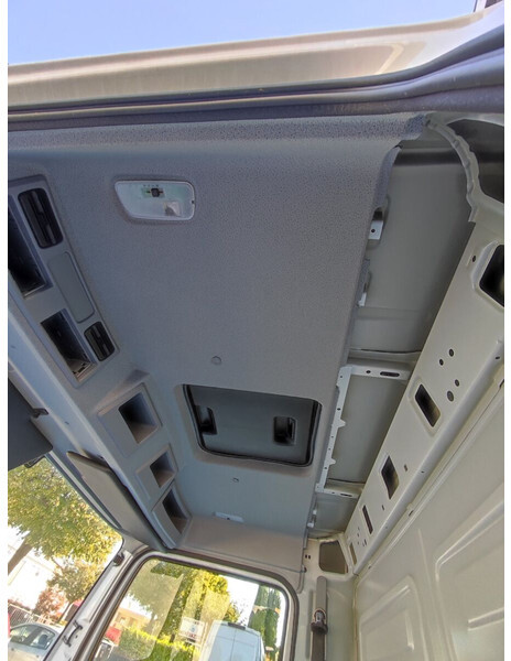 Mercedes-Benz ATEGO 4 CYLINDERS EURO 5 EURO 6 - Kabin dan interior untuk Truk: gambar 4 Mercedes-Benz ATEGO 4 CYLINDERS EURO 5 EURO 6 - Kabin dan interior untuk Truk: gambar 4