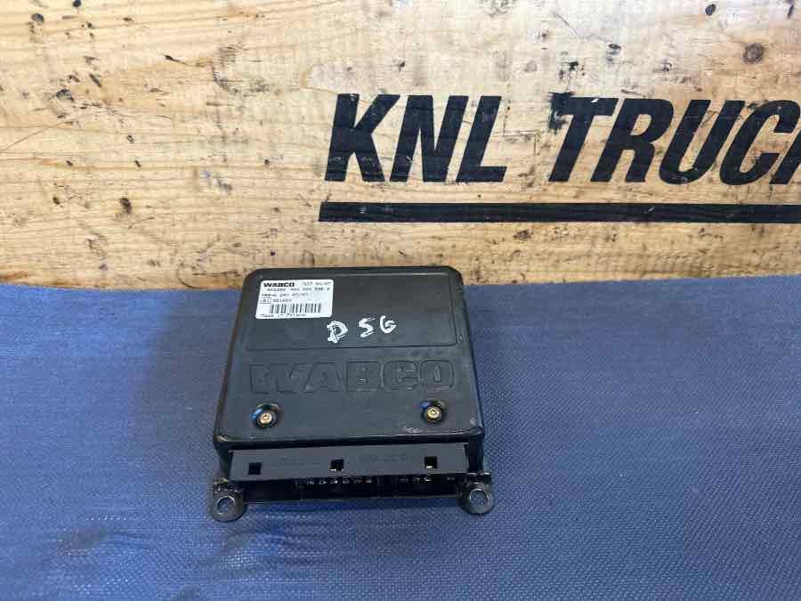 IVECO ECU ABS 4460046060 - Sistem listrik untuk Truk: gambar 2 IVECO ECU ABS 4460046060 - Sistem listrik untuk Truk: gambar 2