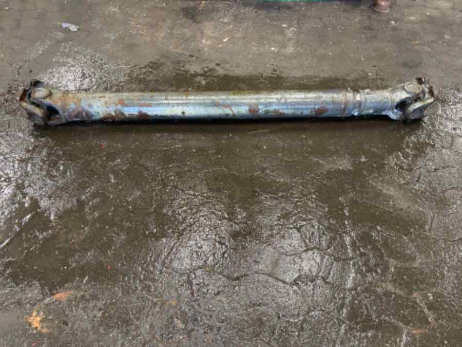 IVECO PROPSHAFT 41210210 - Poros baling-baling untuk Truk: gambar 1 IVECO PROPSHAFT 41210210 - Poros baling-baling untuk Truk: gambar 1