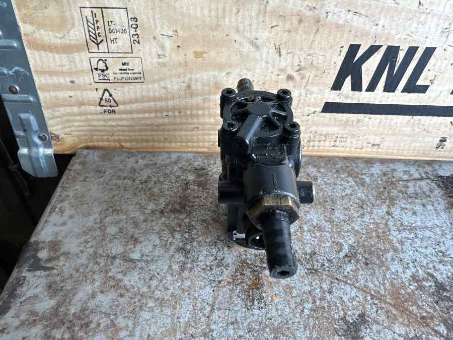 MAN AIR VALVE 81.52452-6038 - Katup rem untuk Truk: gambar 2 MAN AIR VALVE 81.52452-6038 - Katup rem untuk Truk: gambar 2