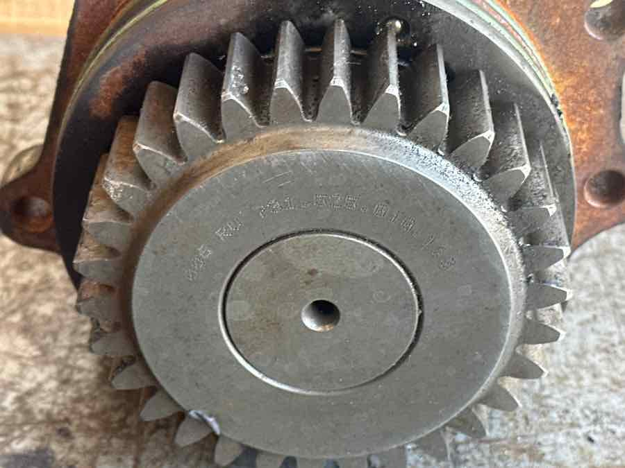 MAN ENGINE PTO - Hidrolika untuk Truk: gambar 3 MAN ENGINE PTO - Hidrolika untuk Truk: gambar 3