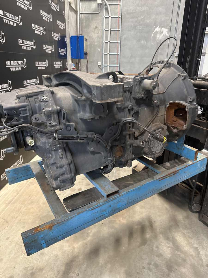 MAN GEARBOX 12+2 GZ2700 DD // 81.32004-6484 - Gearbox untuk Truk: gambar 1 MAN GEARBOX 12+2 GZ2700 DD // 81.32004-6484 - Gearbox untuk Truk: gambar 1