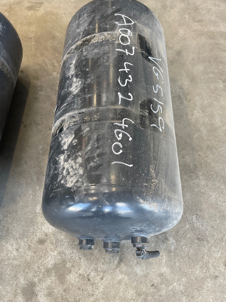 MERCEDES AIR TANK A0074324601 - Bingkai/ Sasis untuk Truk: gambar 3 MERCEDES AIR TANK A0074324601 - Bingkai/ Sasis untuk Truk: gambar 3