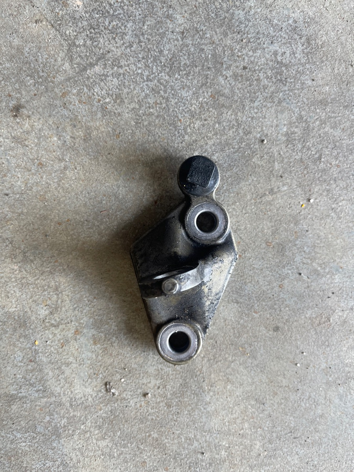 MERCEDES BRACKET A4701340140 - Bingkai/ Sasis untuk Truk: gambar 1 MERCEDES BRACKET A4701340140 - Bingkai/ Sasis untuk Truk: gambar 1