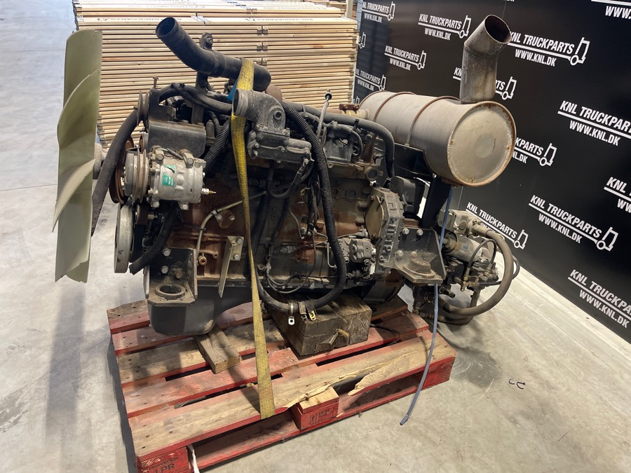 NEW HOLLAND 667TA EEE MOTOR F4HE - Mesin untuk Truk: gambar 3 NEW HOLLAND 667TA EEE MOTOR F4HE - Mesin untuk Truk: gambar 3