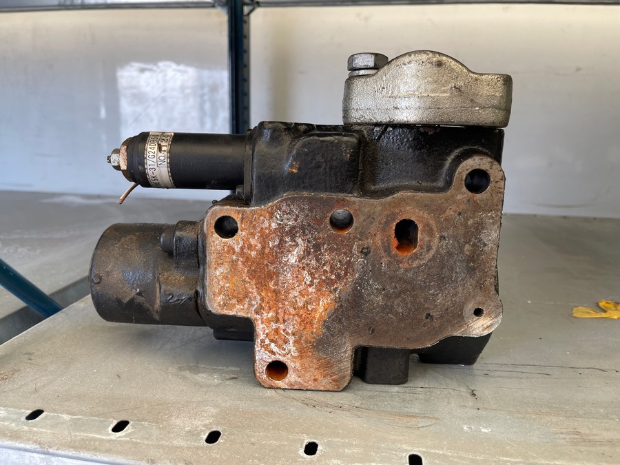 NEW HOLLAND VALVE KPM VENTIL TYP. VBY-174B - Katup rem untuk Truk: gambar 2 NEW HOLLAND VALVE KPM VENTIL TYP. VBY-174B - Katup rem untuk Truk: gambar 2