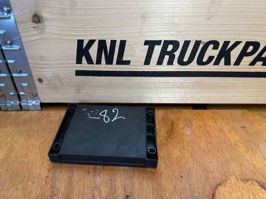 SCANIA ECOMAT MOBILE CR0403 10R-047060 - Sistem listrik untuk Truk: gambar 2 SCANIA ECOMAT MOBILE CR0403 10R-047060 - Sistem listrik untuk Truk: gambar 2