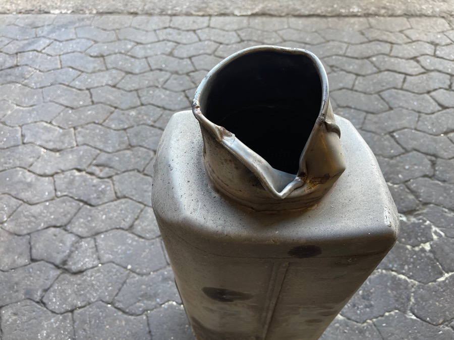 SCANIA EXHAUST SILENCER 2365096 - Sistem pembuangan untuk Truk: gambar 2 SCANIA EXHAUST SILENCER 2365096 - Sistem pembuangan untuk Truk: gambar 2