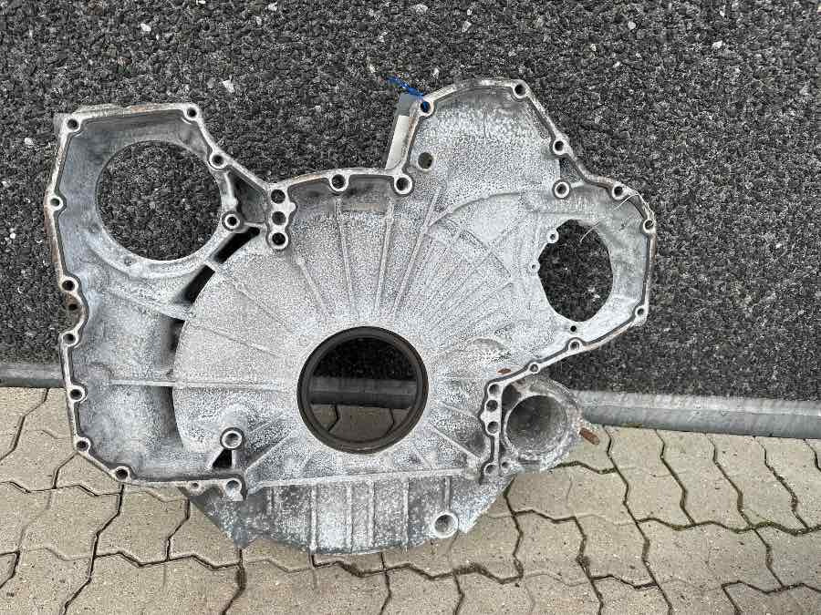 SCANIA FLYWHEELHOUSE 2327166 - Suku Cadang Mesin untuk Truk: gambar 2 SCANIA FLYWHEELHOUSE 2327166 - Suku Cadang Mesin untuk Truk: gambar 2